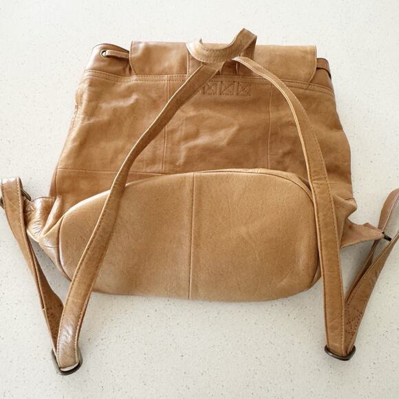 Day & Mood Genuine Leather Sting Backpack Brown - Picture 2 of 9